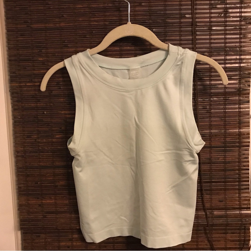 Dynamic CROP TANK